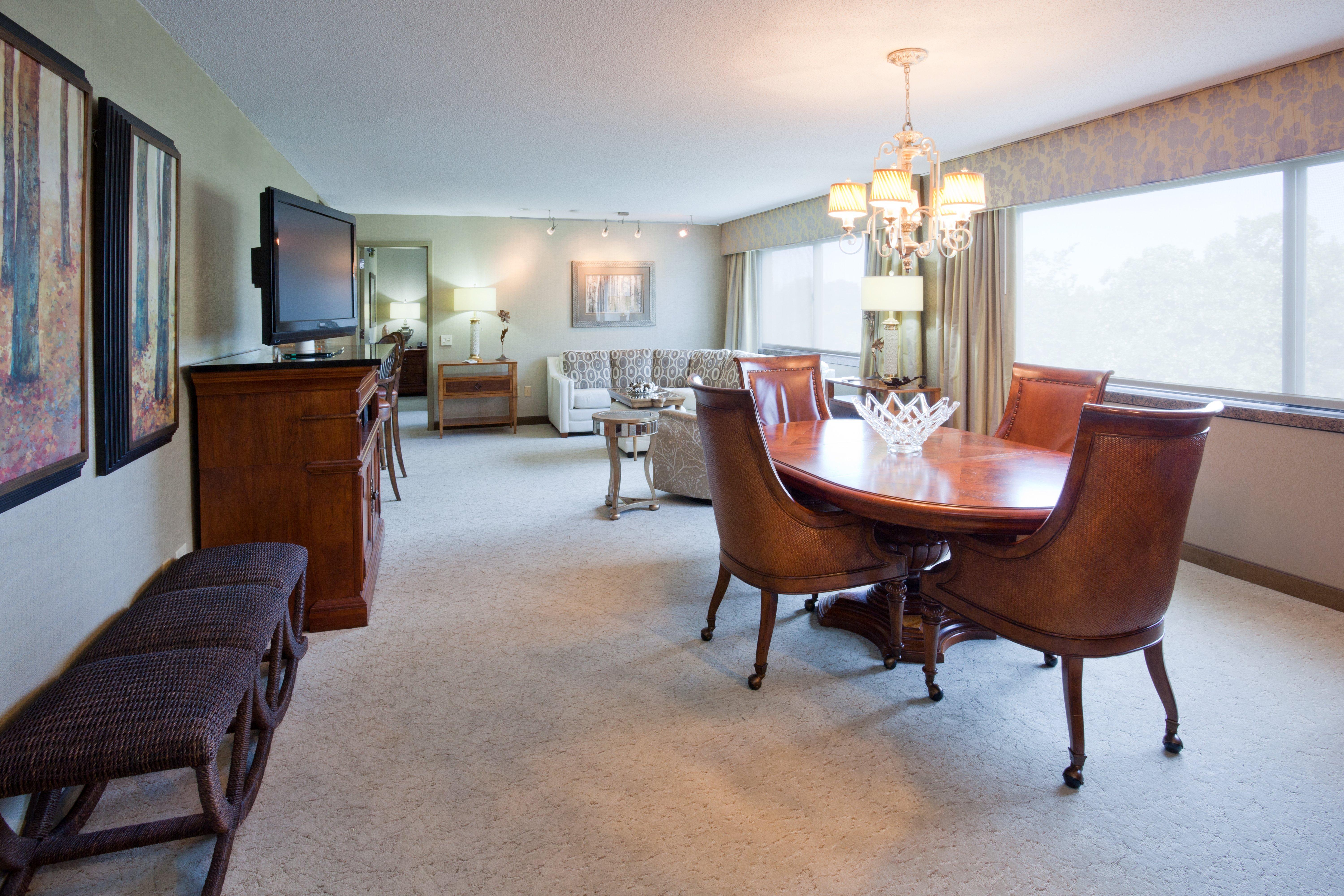 Crowne Plaza Minneapolis West By Ihg Plymouth Exterior foto