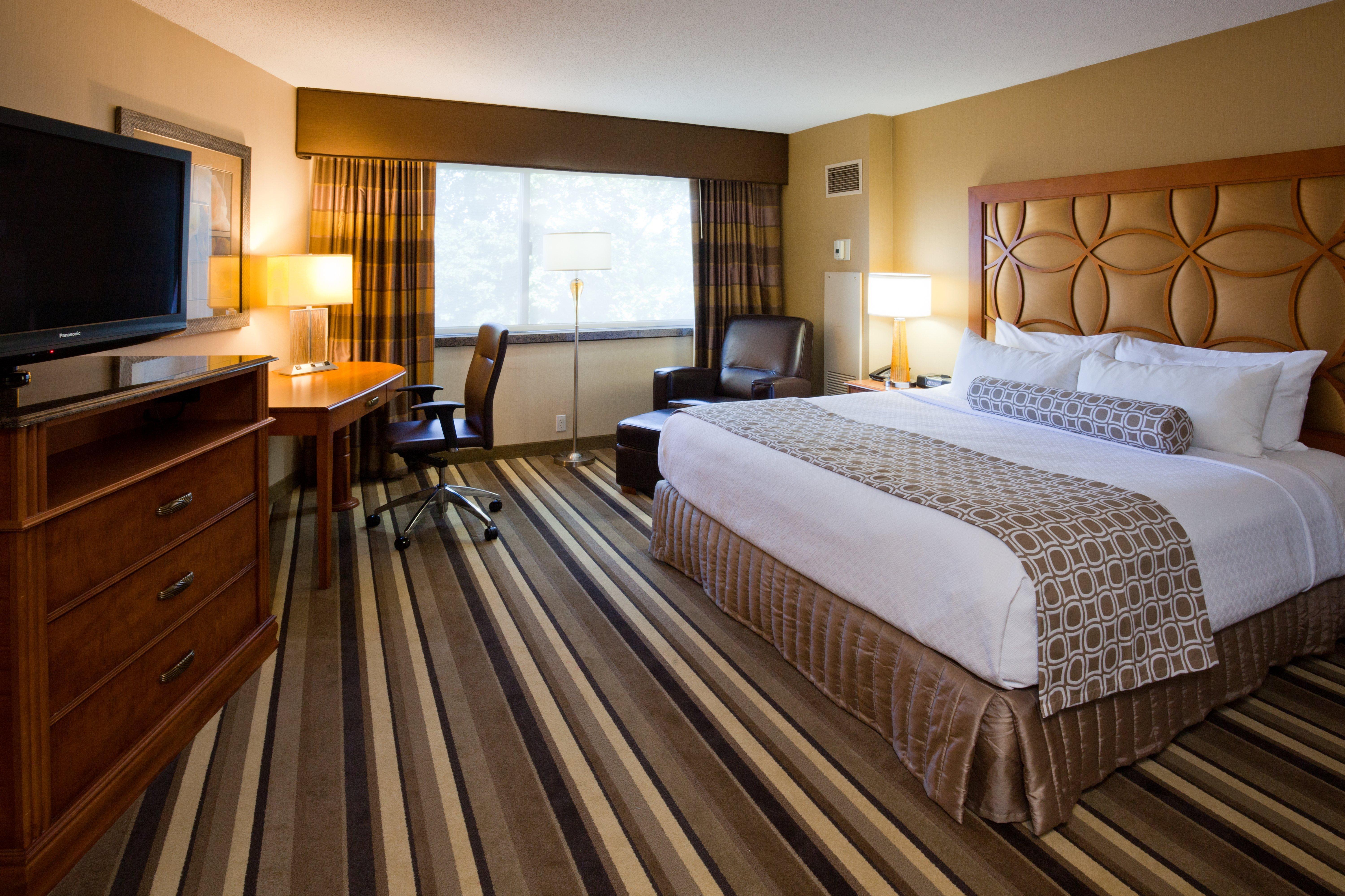 Crowne Plaza Minneapolis West By Ihg Plymouth Exterior foto