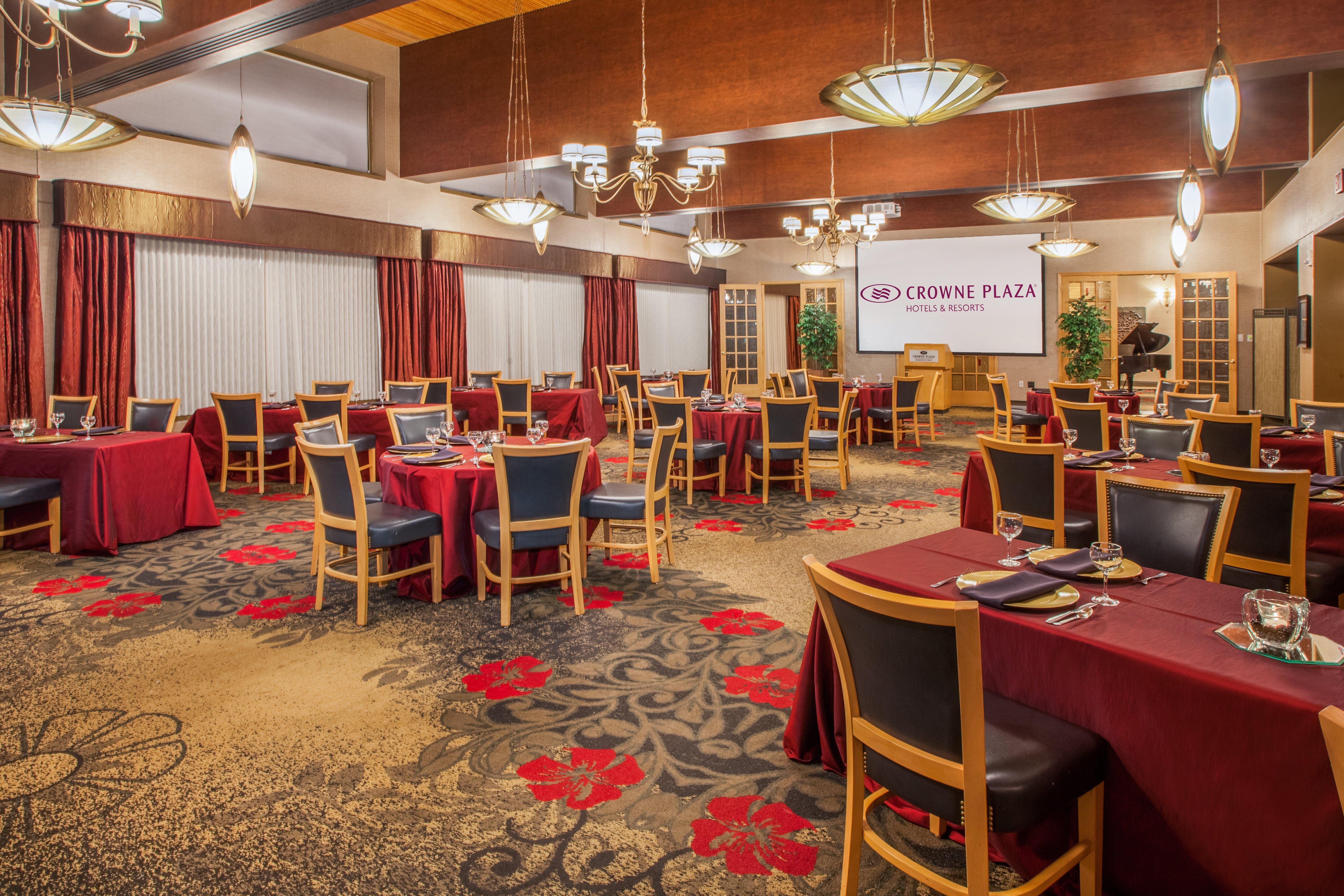 Crowne Plaza Minneapolis West By Ihg Plymouth Exterior foto