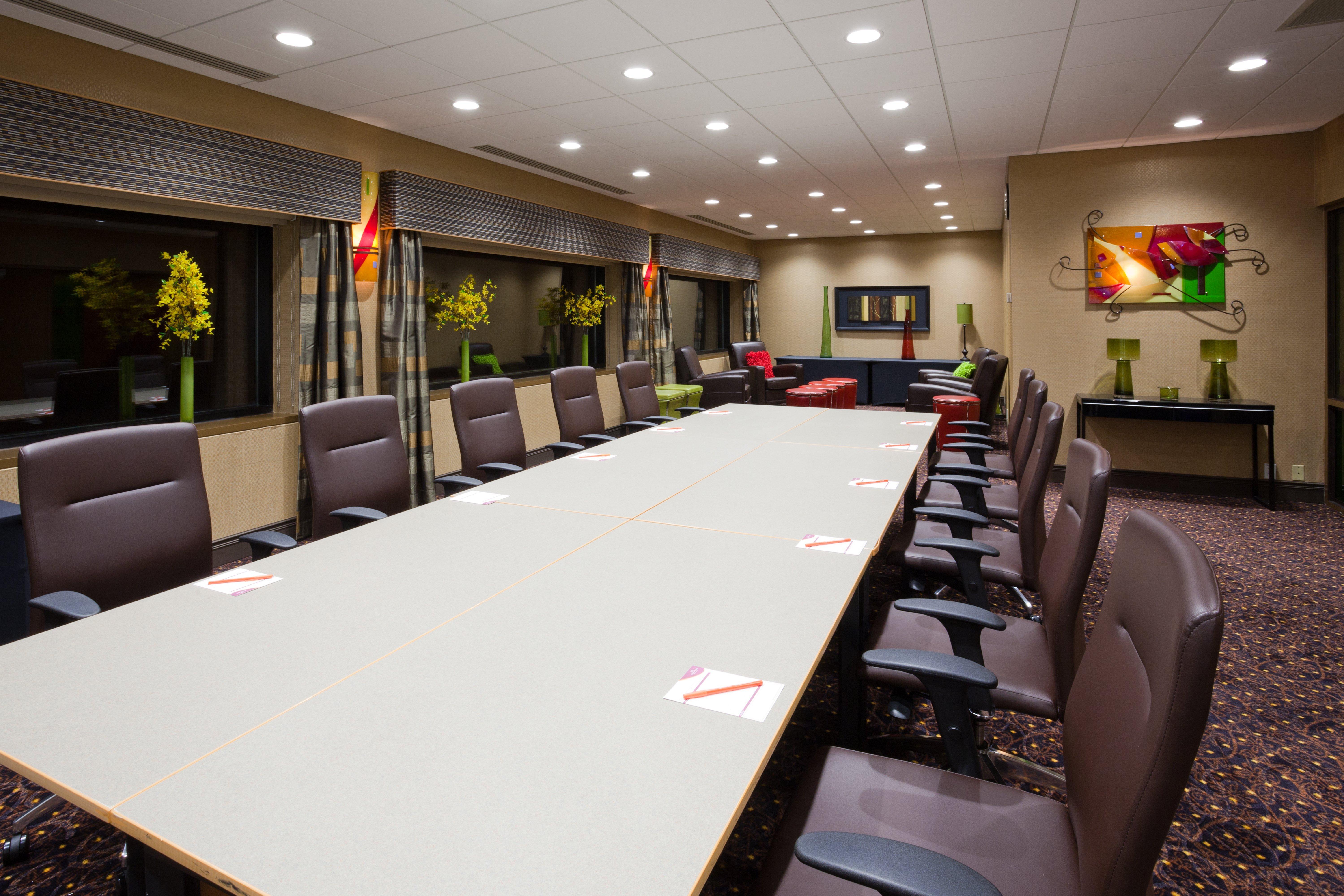 Crowne Plaza Minneapolis West By Ihg Plymouth Exterior foto