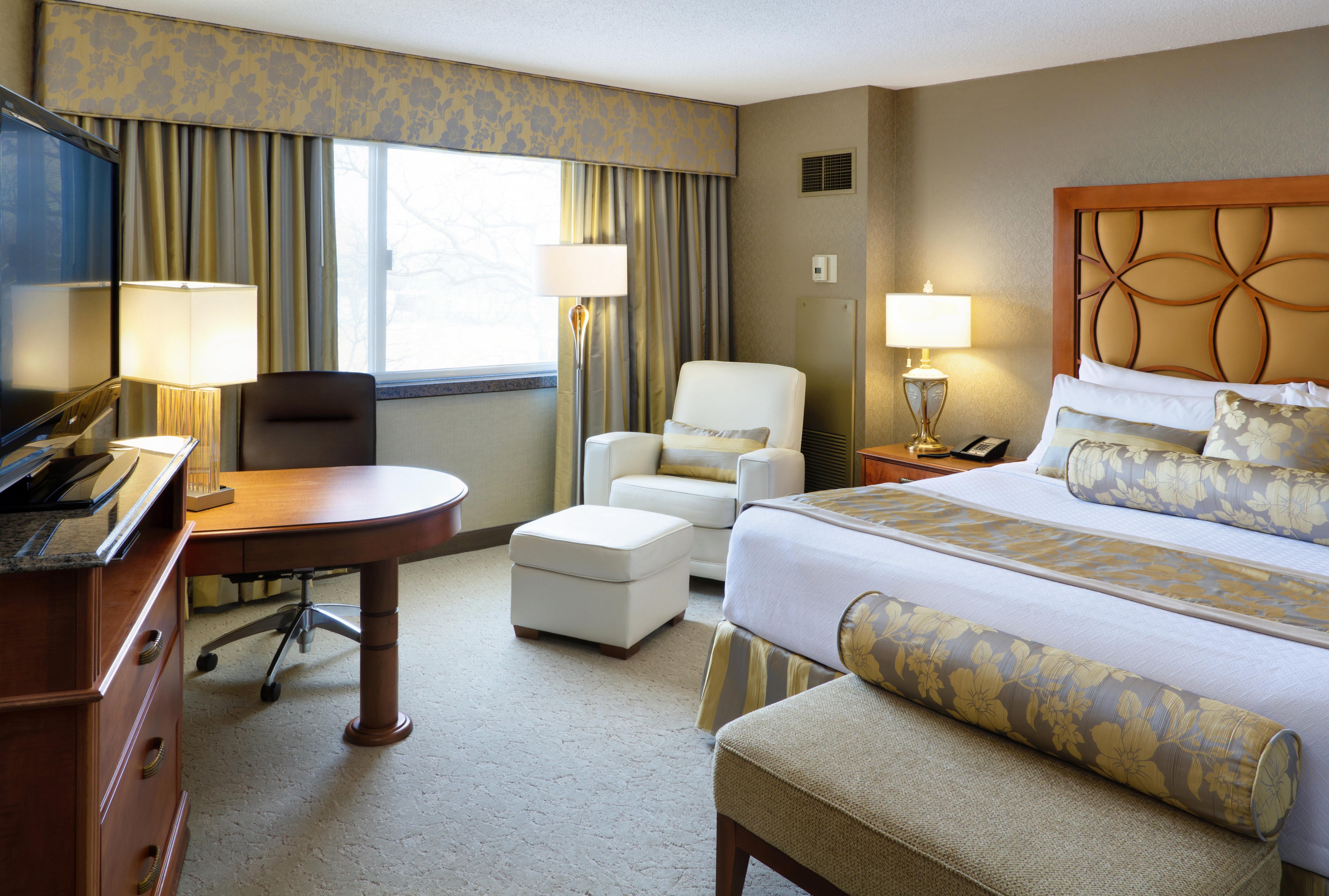 Crowne Plaza Minneapolis West By Ihg Plymouth Exterior foto