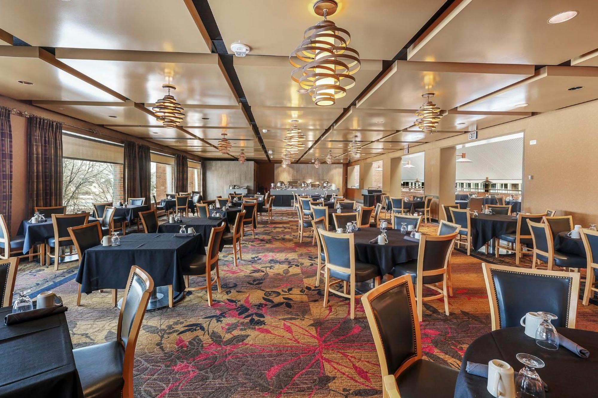 Crowne Plaza Minneapolis West By Ihg Plymouth Exterior foto